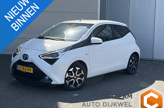 Toyota Aygo 1.0 VVT-i x-joy Automaat/Carplay/Clima/Lane assist/Safety pack!
