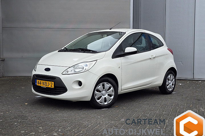 Ford Ka 1.2 Cool&Sound Nieuwe distributieriem + waterpomp en nieuwe verdamper voor de airco gemonteerd