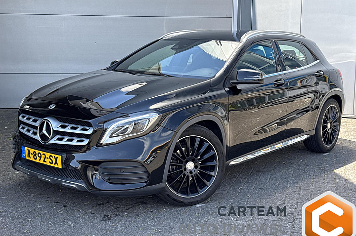 Mercedes-Benz GLA 180 Business Solution AMG
